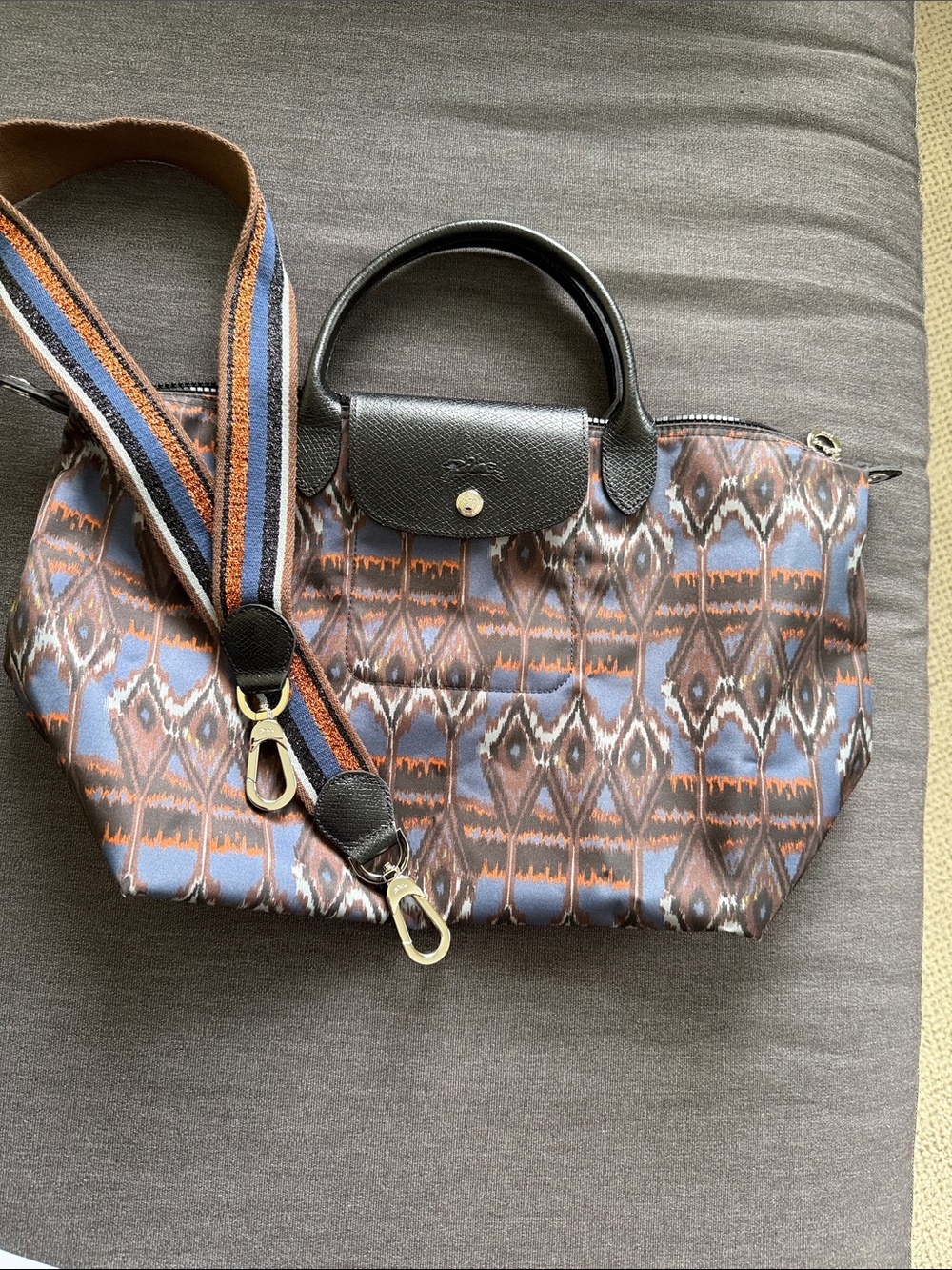 Longchamp Blue Brown Ikat Tote - Picture 1 of 9